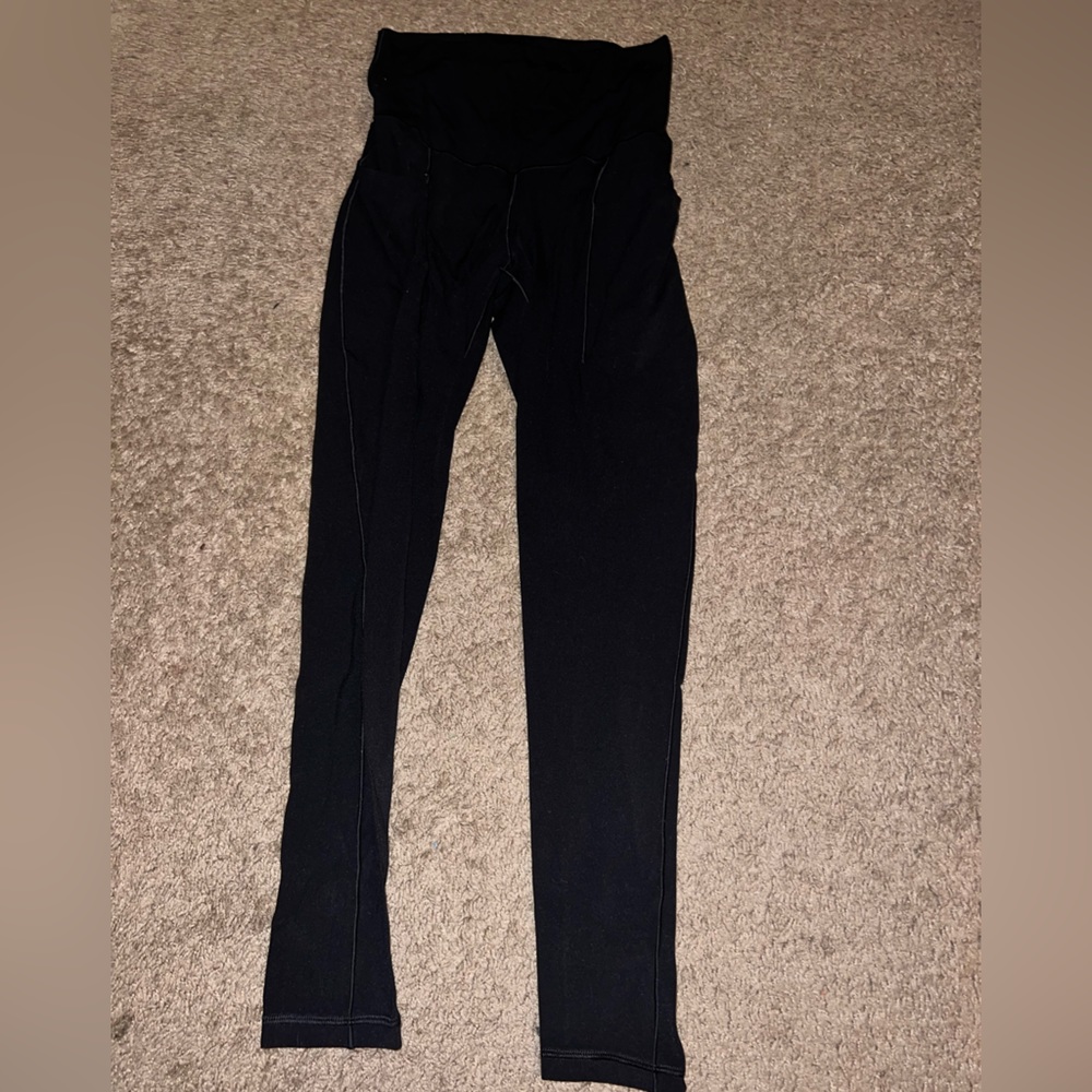 Black leggings size M